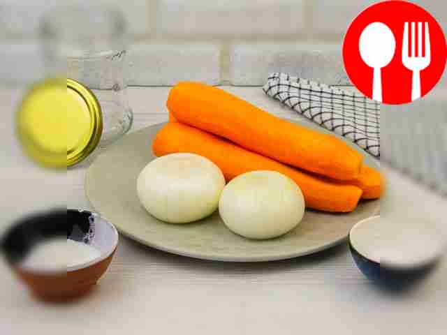 Rinse and peel the vegetables well. Sterilize...