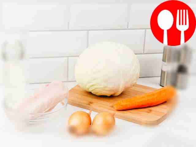 Wash the chicken fillet and cabbage and dry...