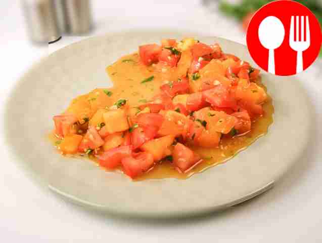 Салат из помидоров с медово-горчичной заправкой