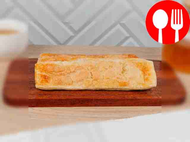 Слойка с сахаром Puff with sugar