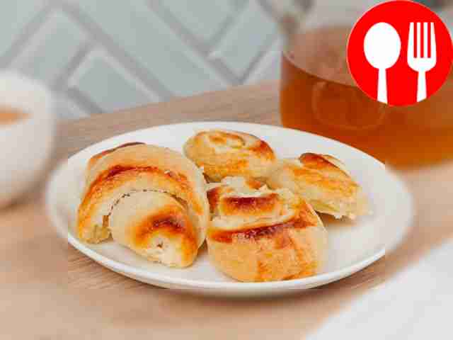 Слойка с творогом