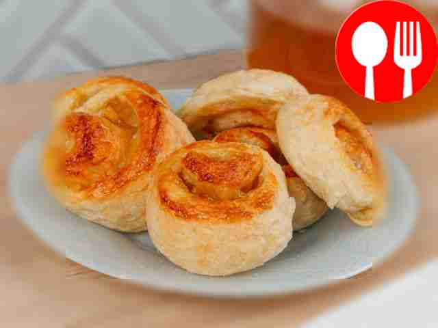 Слойка с повидлом