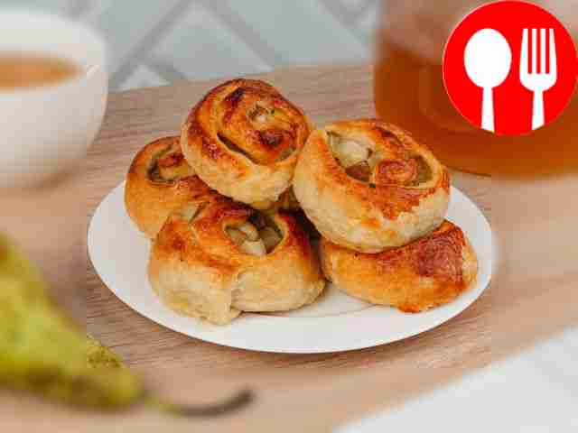 Слойка с грушей