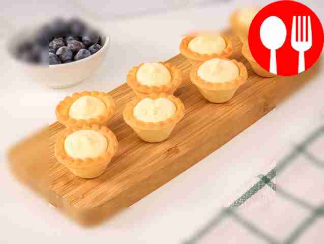 The first filler for tartlets is cream.