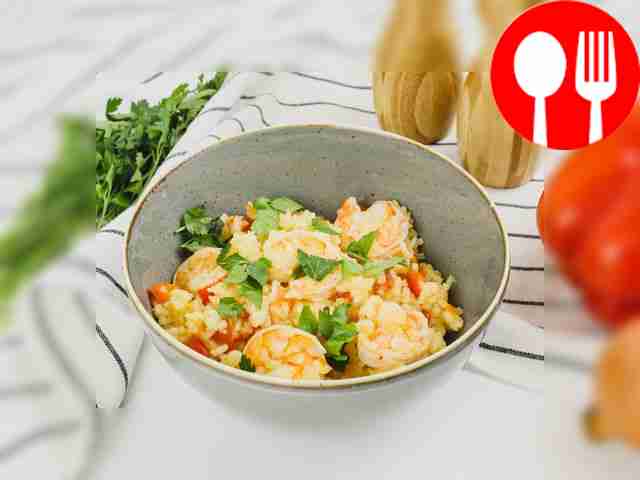 Пряный рис с креветками