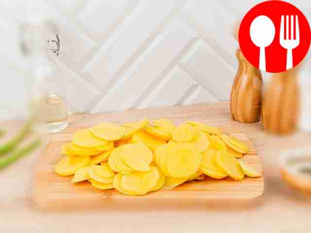 Remove the potatoes from the water, dry and...