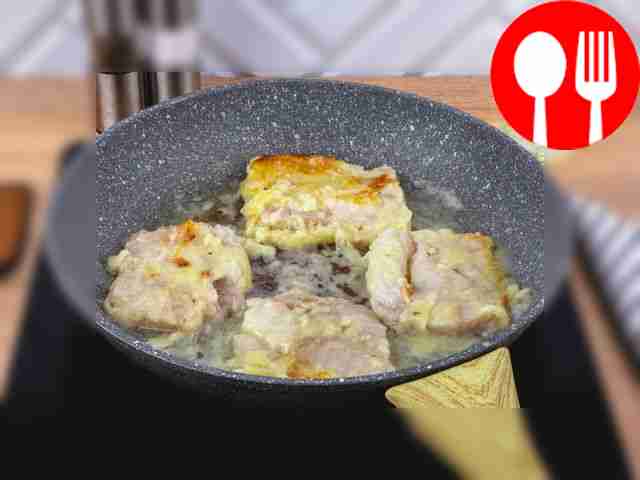 Переверните минтая на другую сторону и...