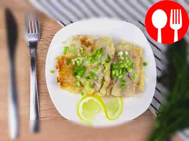 Возьмите элегантную тарелку и выложите на неё...