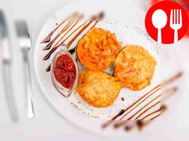 Свинина, запеченная с баклажанами