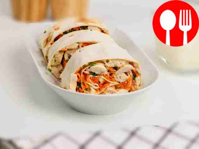 Roll with cream cheese, Korean carrots and chicken