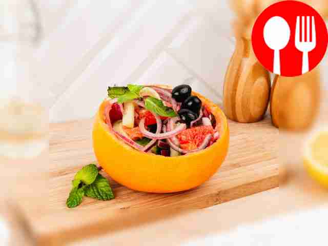 Moroccan salad with grapefruit