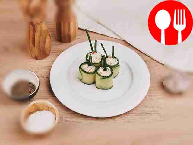 Cucumber rolls with crab filling