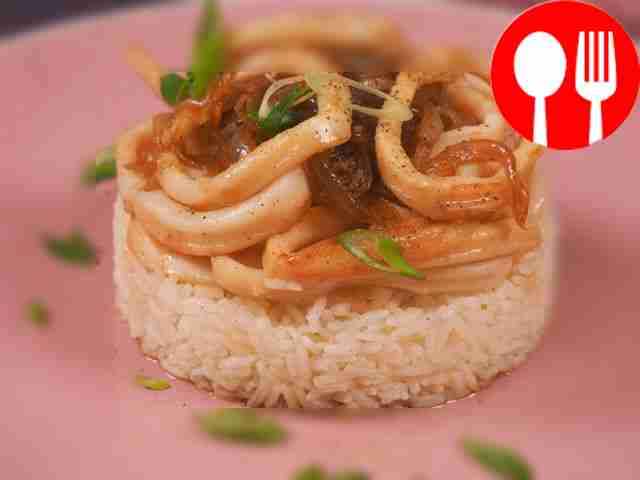 Fried squid in soy sauce