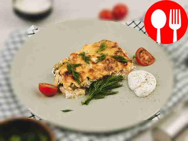 Pollock baked with cheese and sour cream