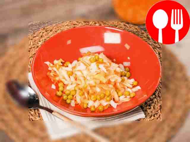 Квашеная капуста с горошком