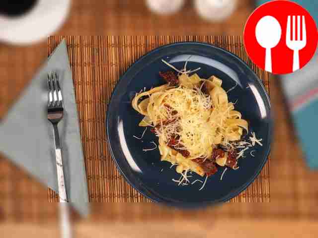 Паста с вялеными помидорами