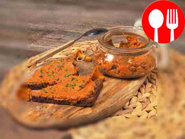 Mushroom caviar with carrots