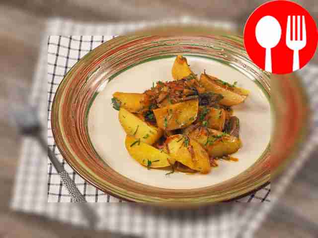 Potatoes with dried mushrooms