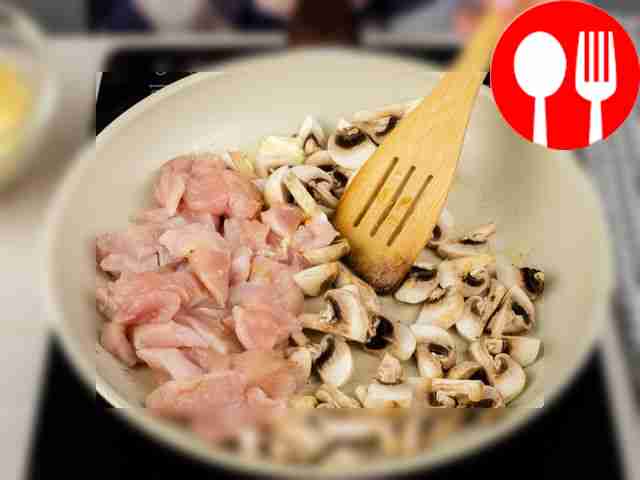Fry the chicken and mushrooms in vegetable oil...