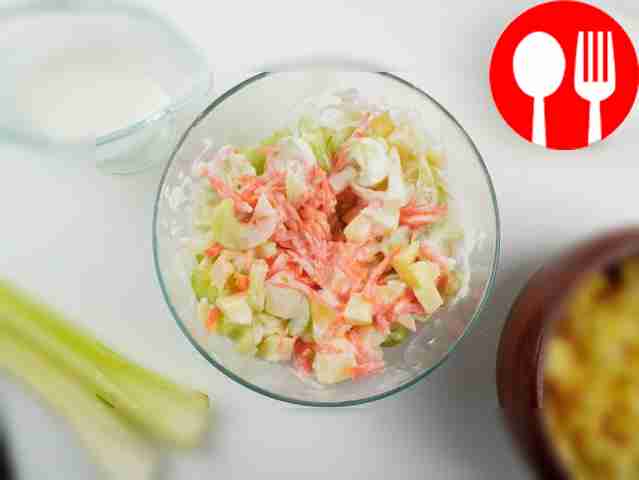 Peel the apples and cut into cubes. Add to...