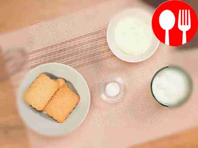 Подготовьте необходимые продукты и убедитесь,...