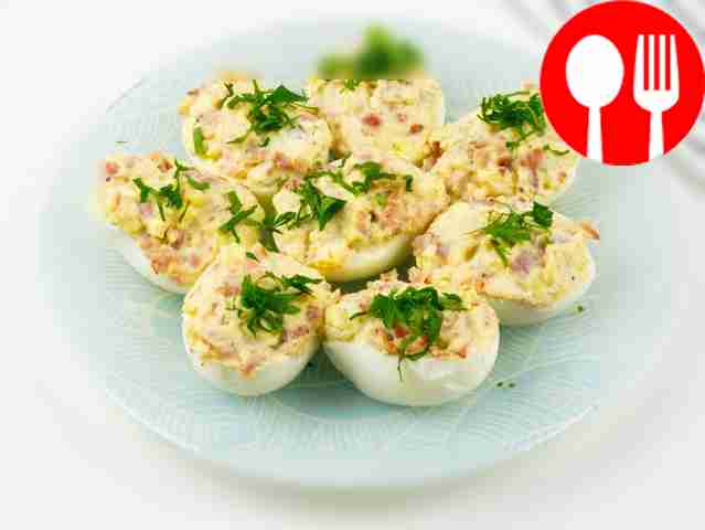 Eggs stuffed with bacon