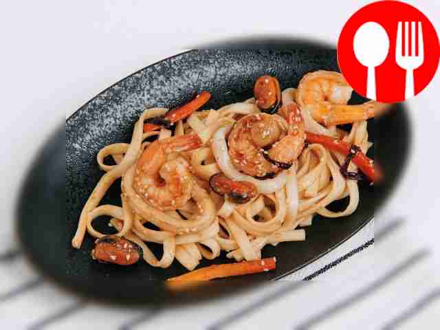 Лапша с морепродуктами