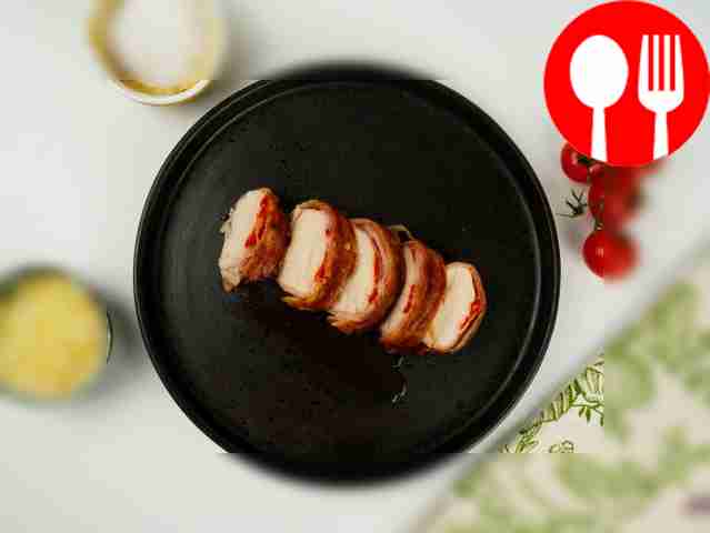 Chicken fillet in bacon