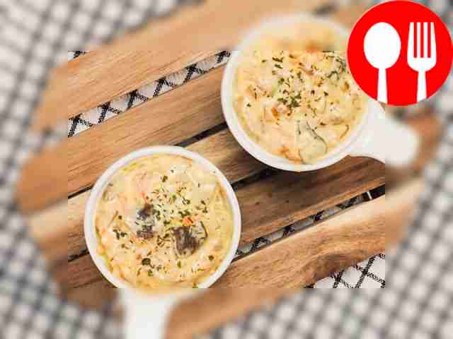 Mushroom sauce made from frozen mushrooms