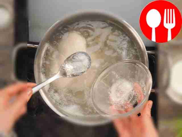 Start preparing the soup. Pour water into the...