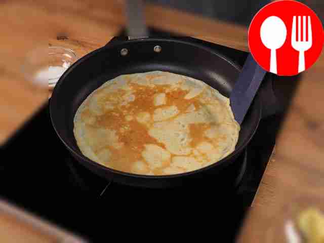 Now you can bake pancakes. Heat a frying pan...