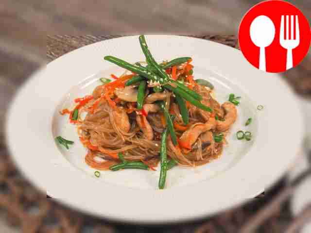 Funchoza with turkey