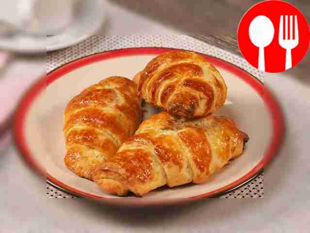 Croissants with boiled condensed milk