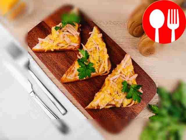 Serve the toast on a wooden board, generously...