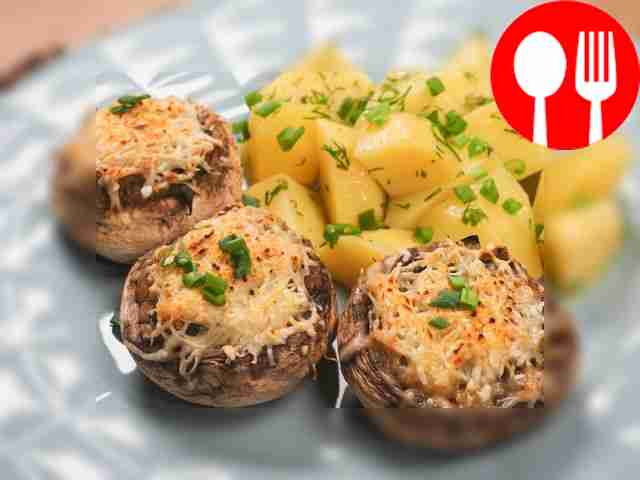 Шампиньоны, фаршированные сметаной