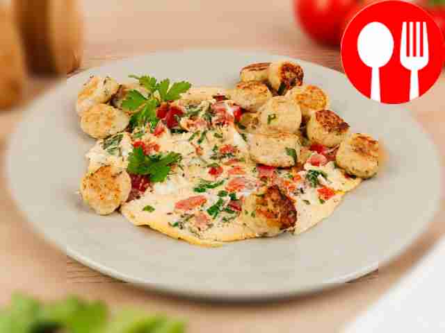Omelette with fish balls