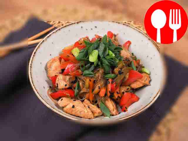 Wok with chicken teriyaki