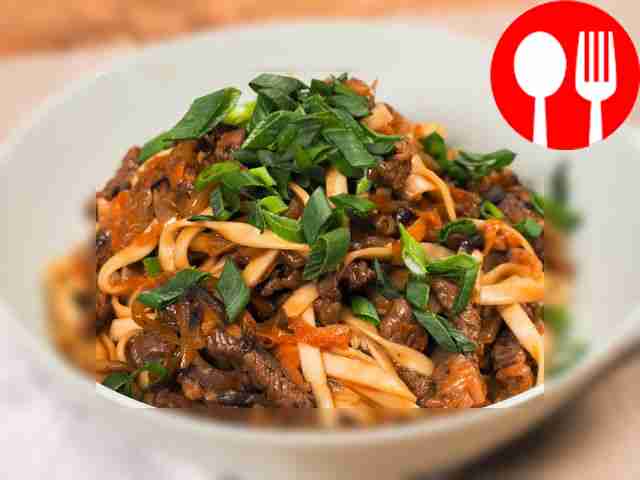 Wok with beef and vegetables