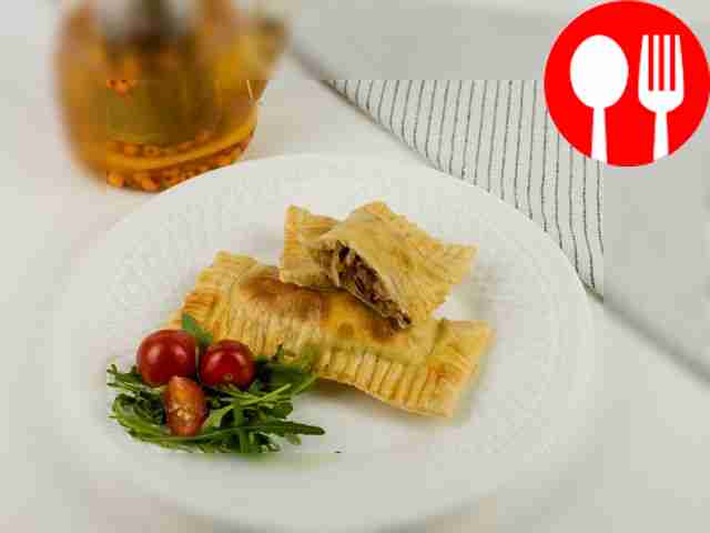 Слойки с капустой Puff pastries with cabbage