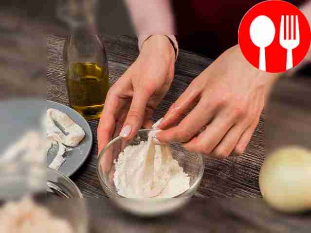 Chop the squid. Cut the defrosted and peeled...