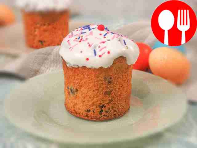 Easter cake with milk