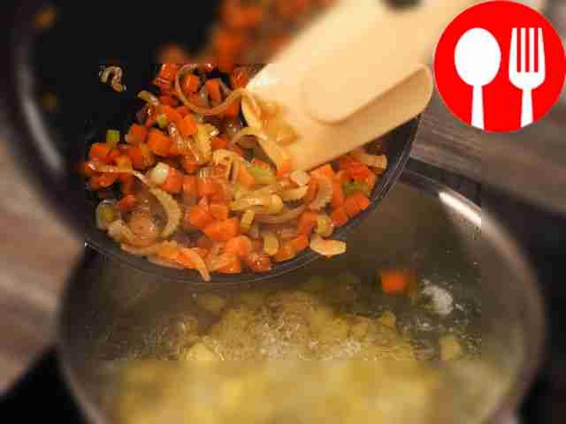 Combine products. Place the potatoes in the...