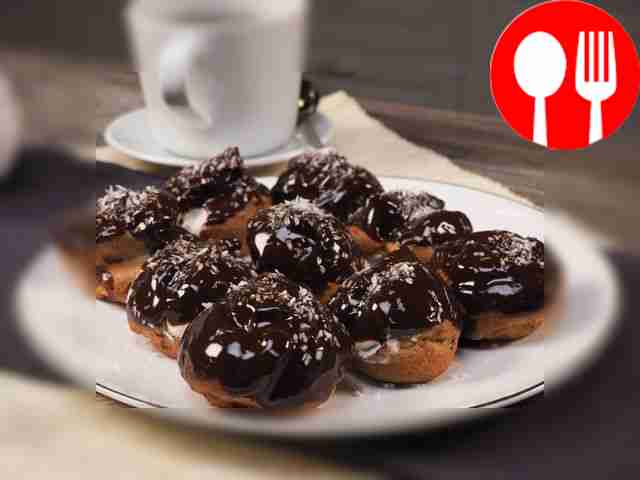 Chocolate profiteroles