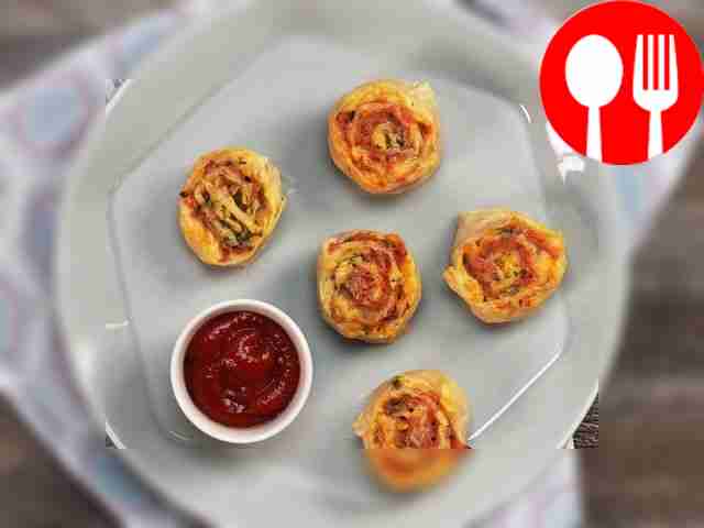 Roll with sausage and cheese