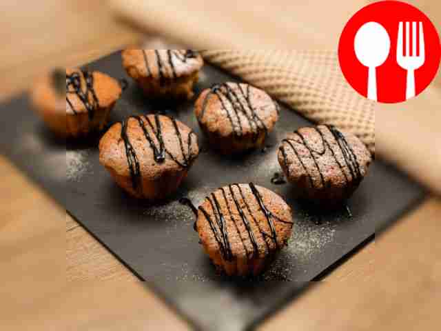 Кексы в силиконовых формочках Cupcakes in silicone molds