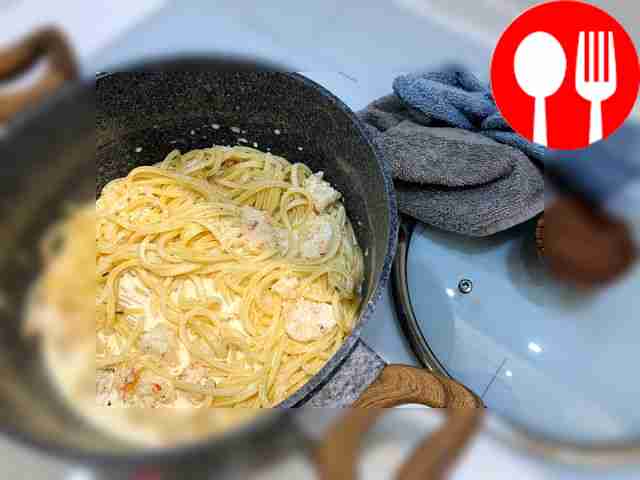 Паста с креветками в сливочном соусе