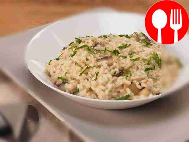 Risotto with mushrooms and cream