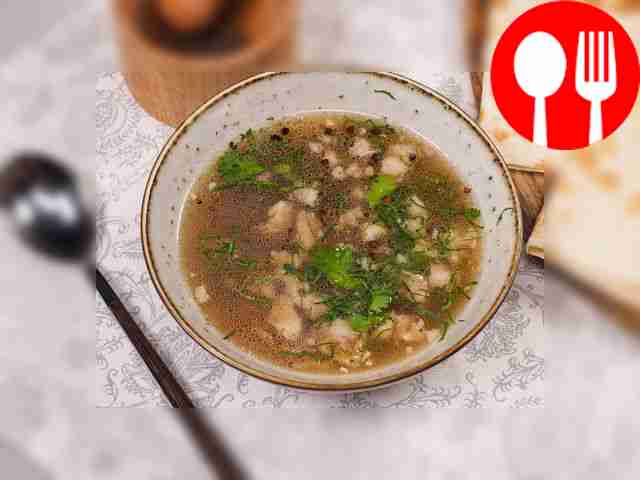 Чтобы подача выглядела эффектно, посыпьте...