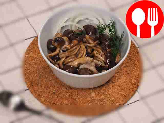 Pickled honey mushrooms