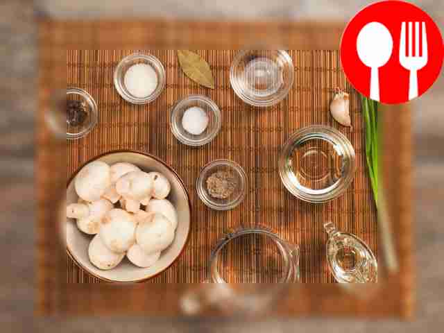 Prepare all the necessary ingredients. Wash...